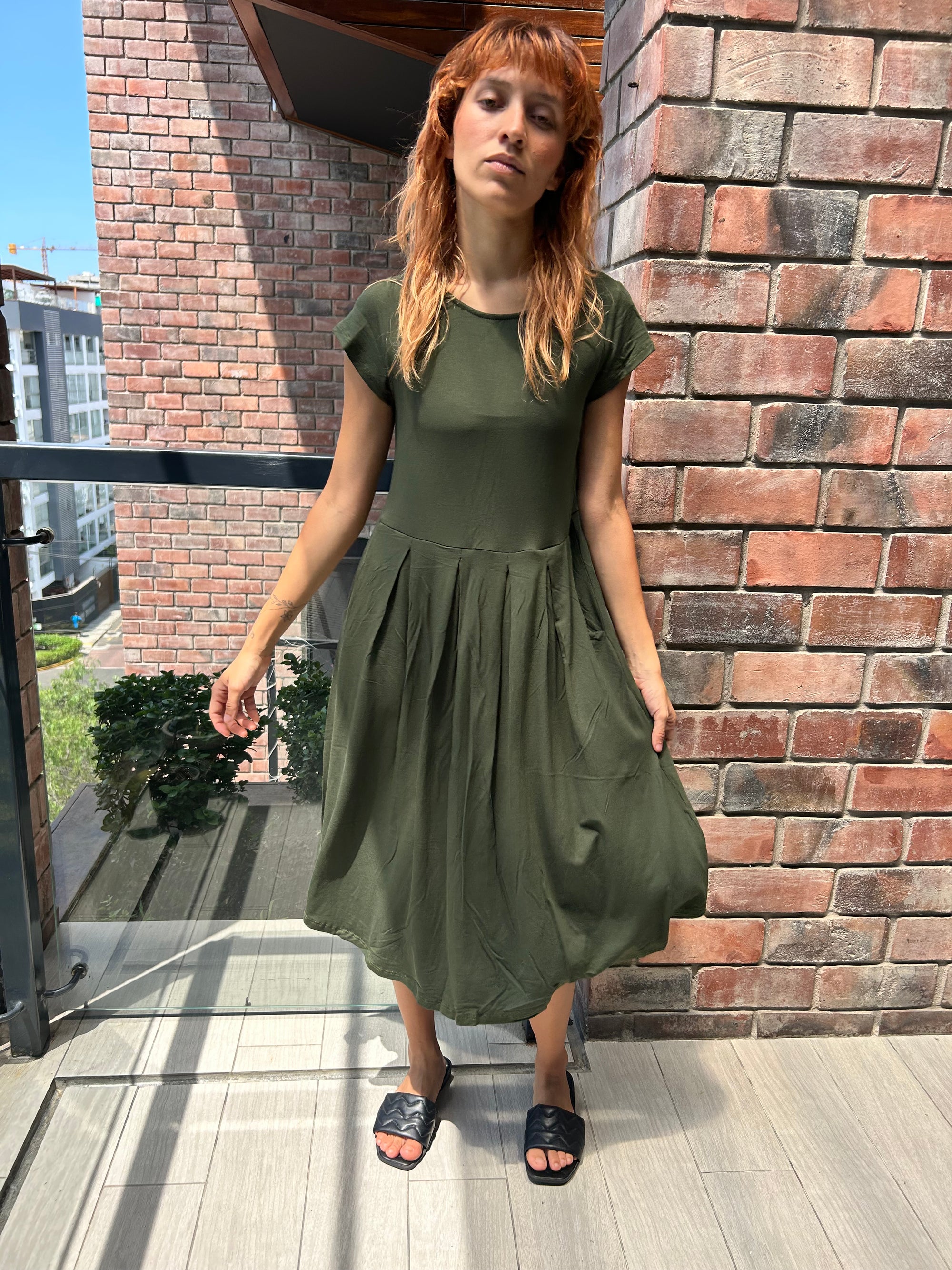 VESTIDO LUCIANA VERDE MILITAR