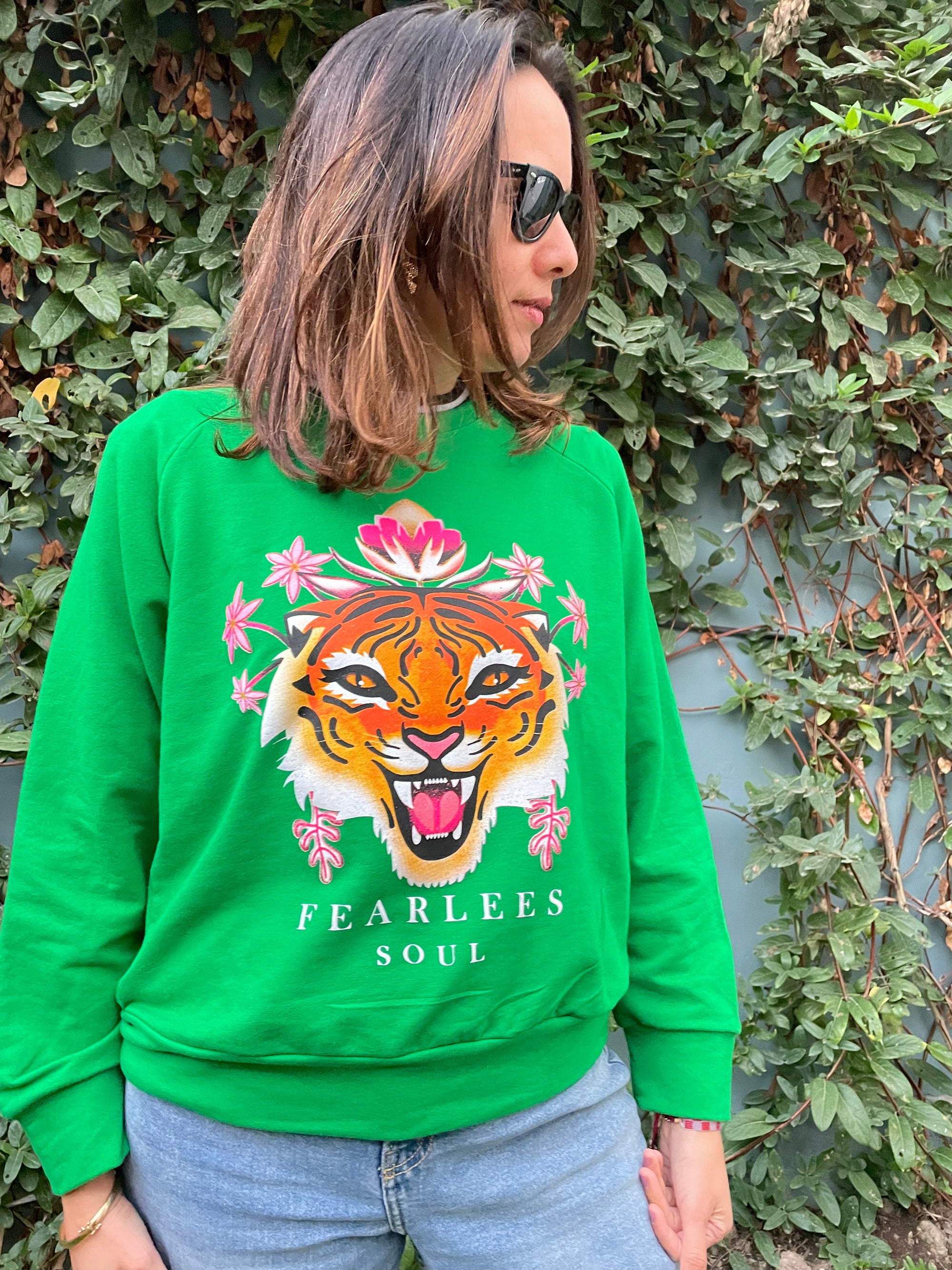 GRAPHIC SWEATER FEARLESS SOUL